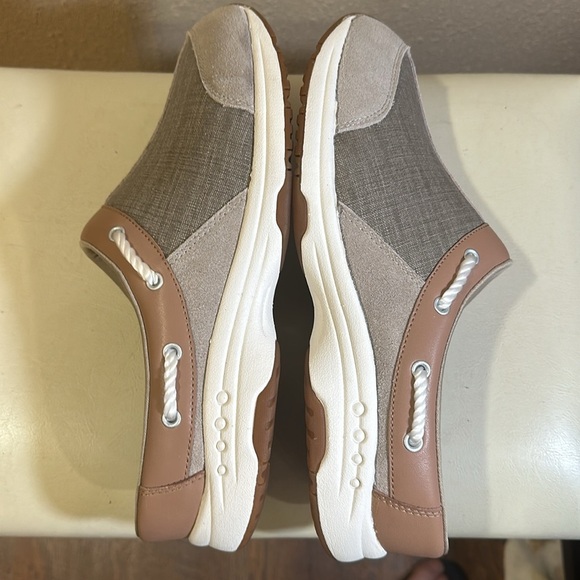 Easy Spirit mules. Size 12 W - Picture 6 of 8